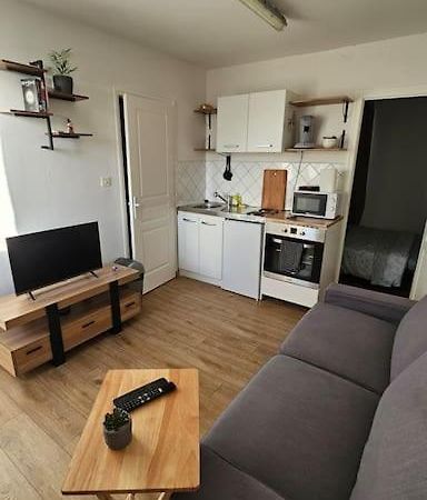 T2 Calme Proche De La Citadelle Apartment Arras Luaran gambar