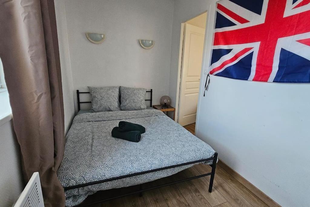 T2 Calme Proche De La Citadelle Apartment Arras Luaran gambar